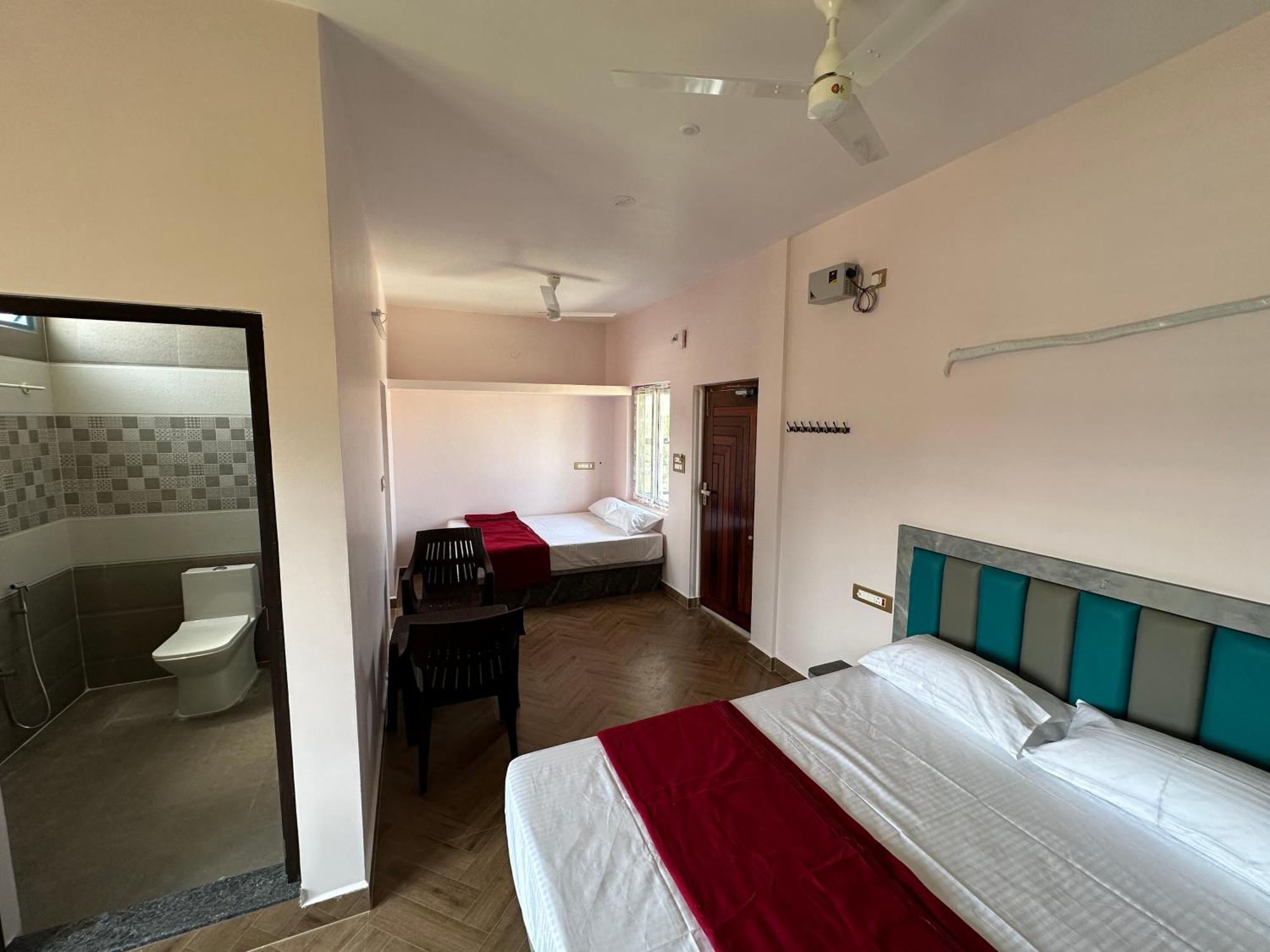 Om Lingeswaran Home Stay Tiruvannāmalai מראה חיצוני תמונה