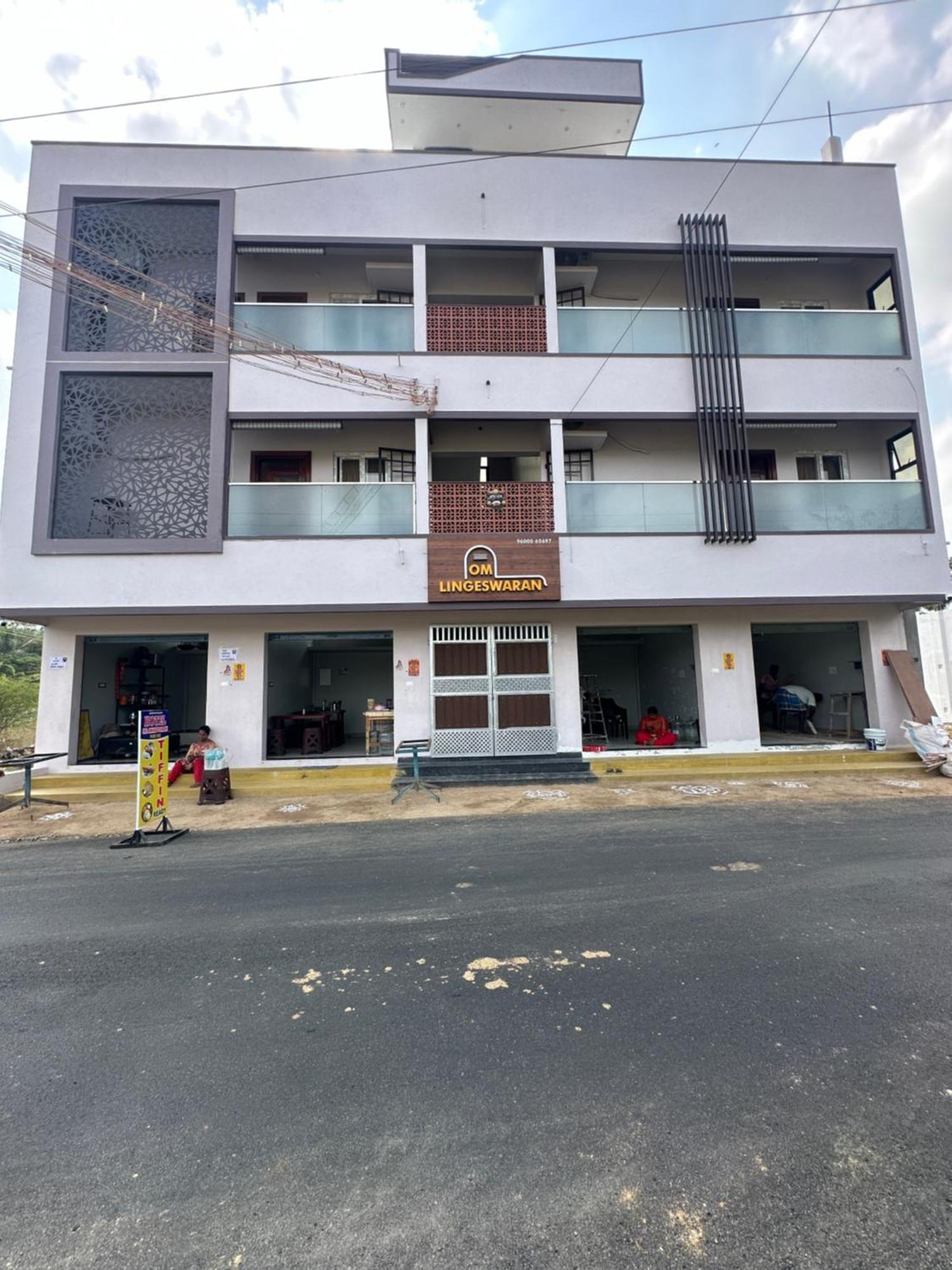 Om Lingeswaran Home Stay Tiruvannāmalai מראה חיצוני תמונה