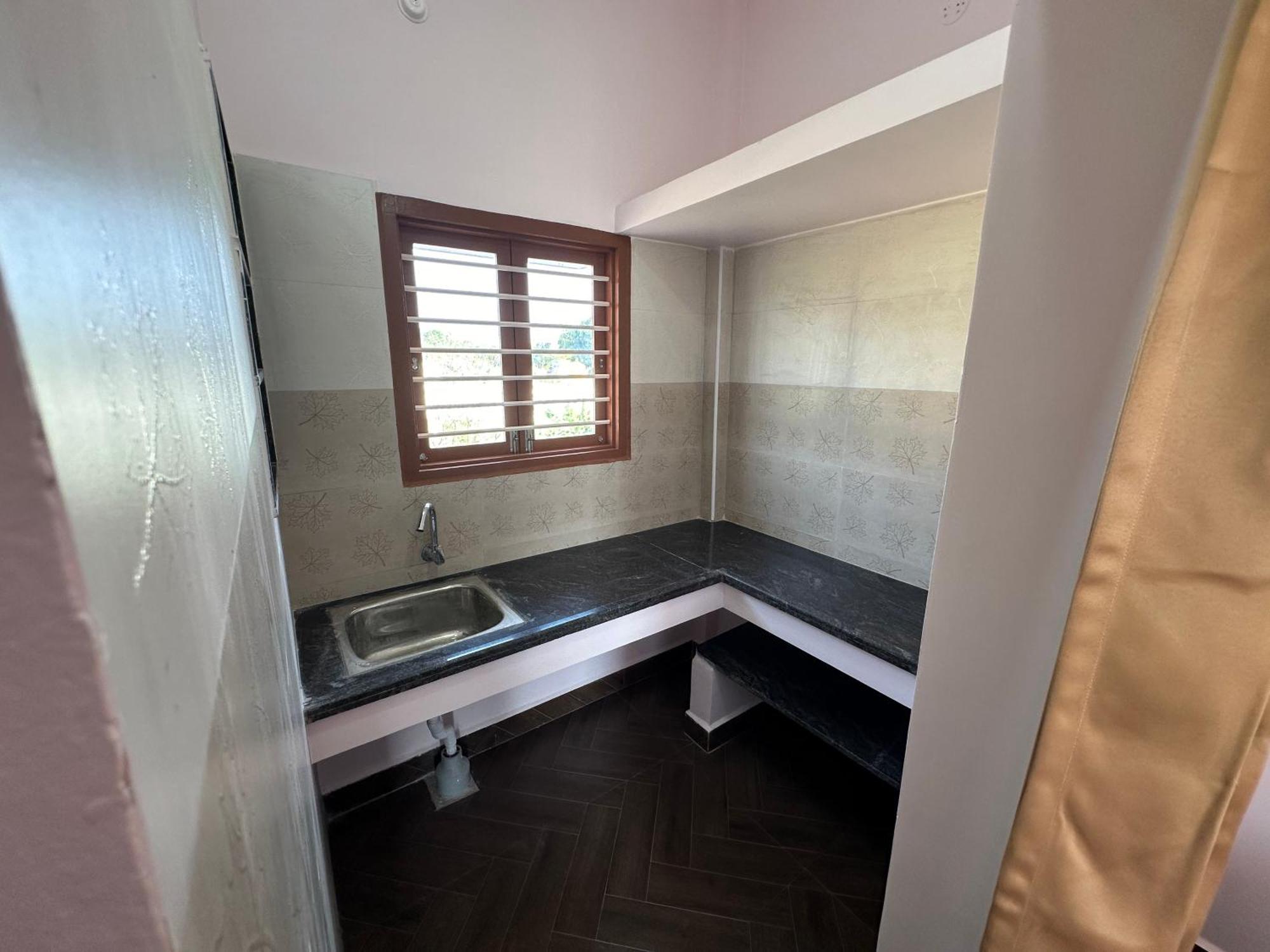 Om Lingeswaran Home Stay Tiruvannāmalai מראה חיצוני תמונה